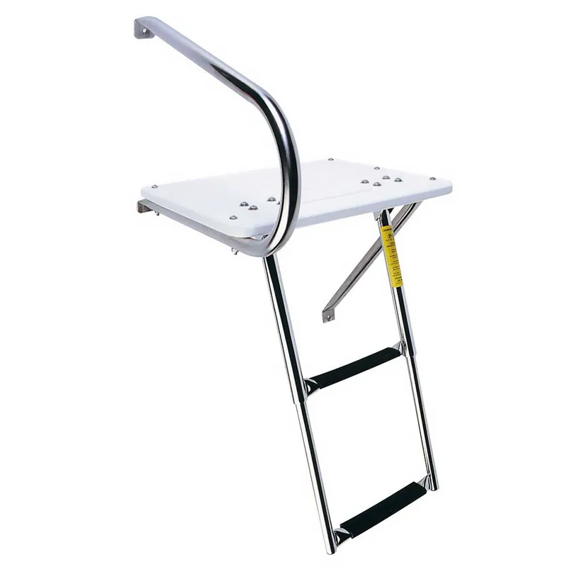 Plataforma con escalera telescópica – motor fueraborda Bon Marché