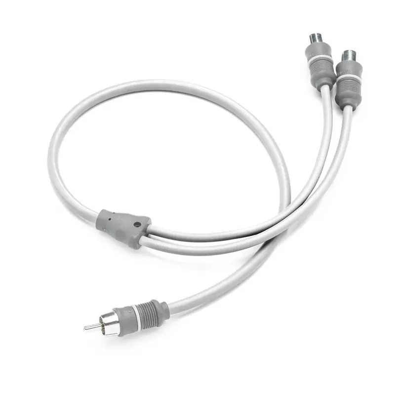 Must-Have Conector Y 2 hembra / 1 macho